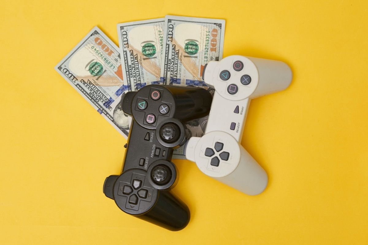 How To Make Money Online By Writing Video Game Reviews